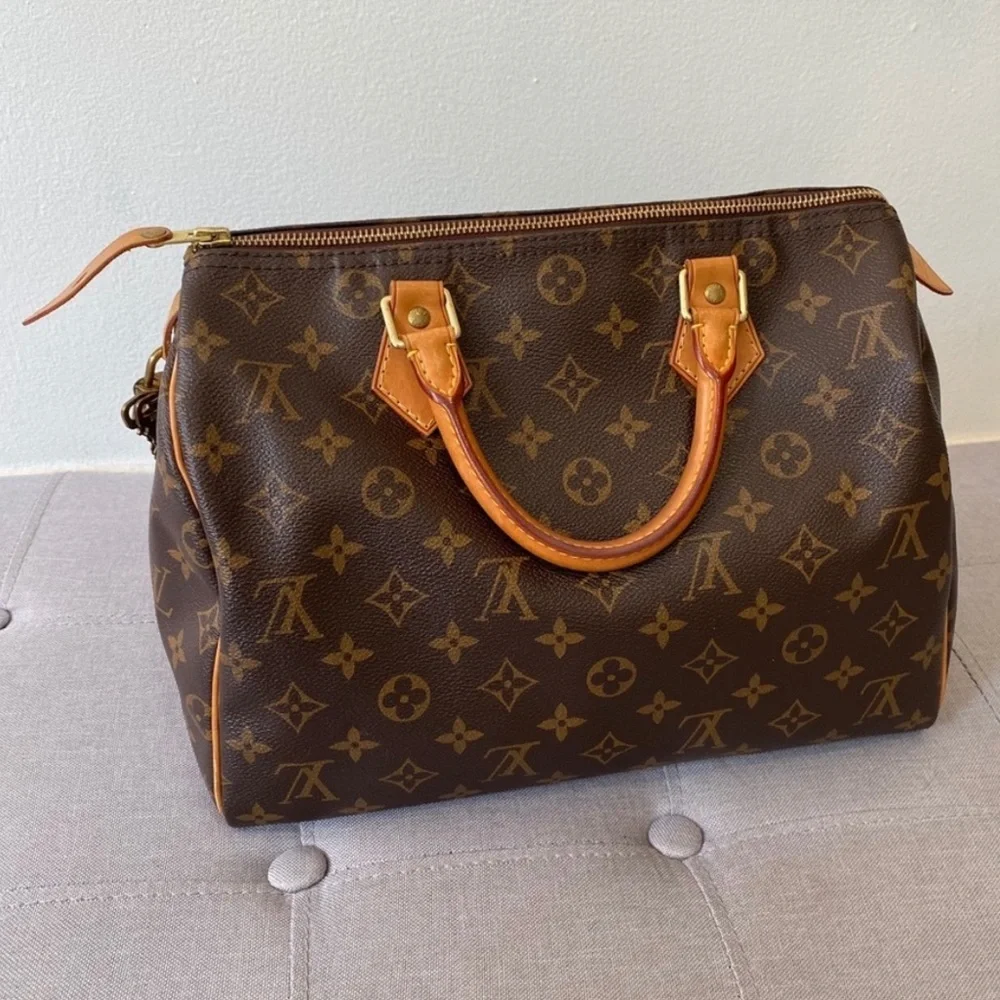 Authentic LV Speedy 30 Boston in good condition!